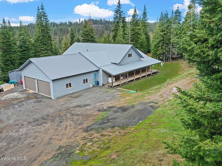 414 Joans Rd photo 3