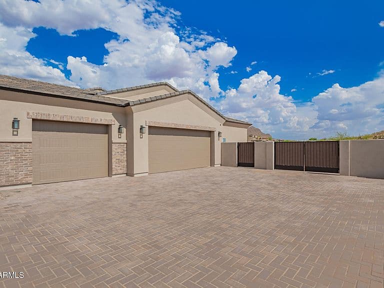 8871 E Canyon Vista Drive photo 5