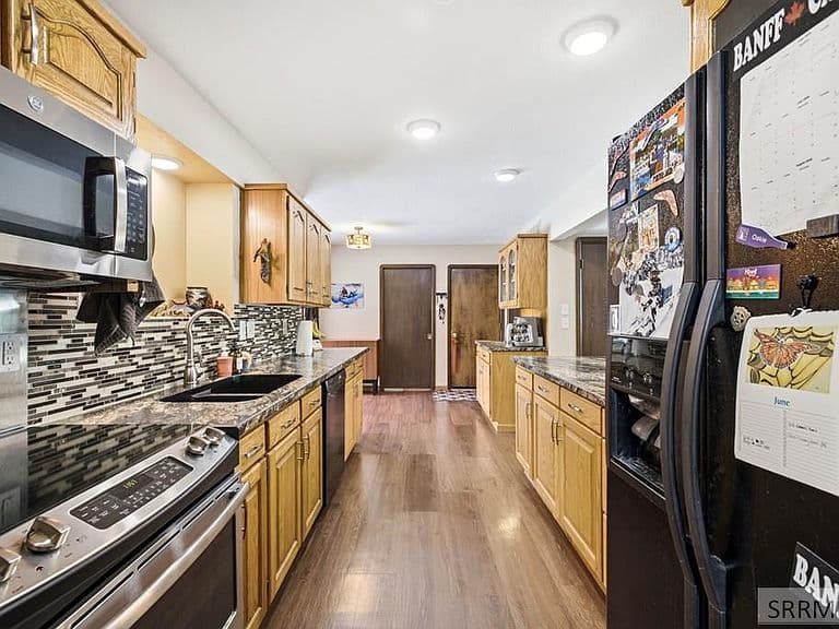 163 N Lloyd Cir photo 3
