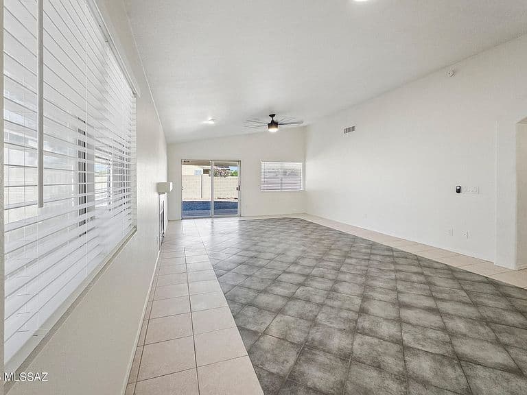 8082 N Wild Aster Way photo 5