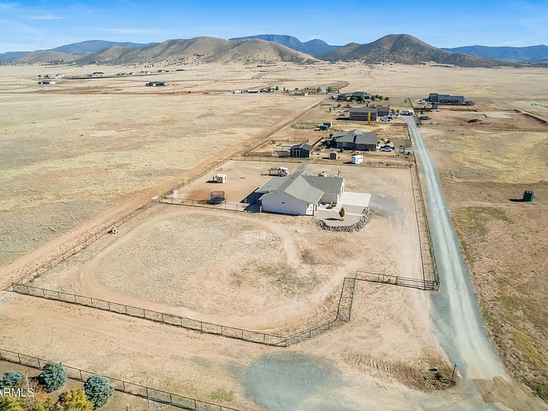 9782 E SILVERADO Court photo 3
