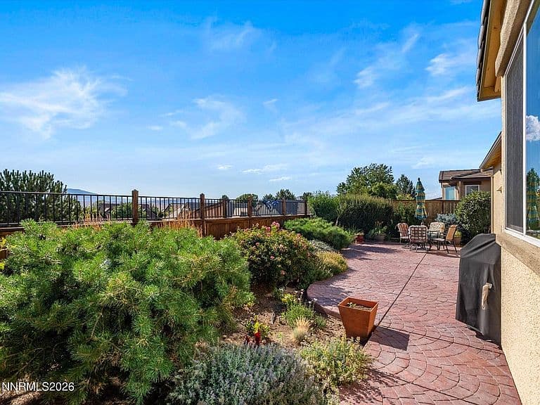 5425 Energystone Dr photo 3