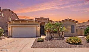 2845 E MELROSE Street photo 1