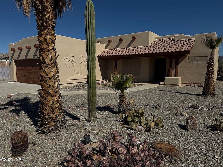 13703 S Selina Dr photo 1