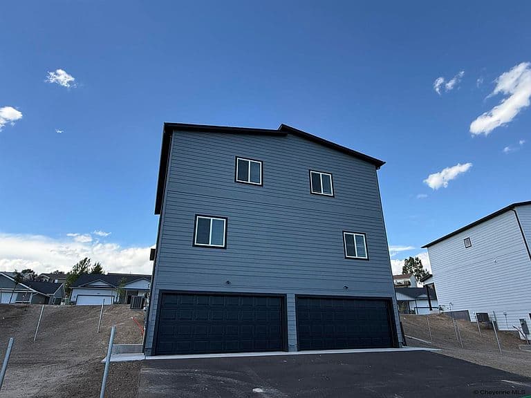 1717 Kade Ct photo 3