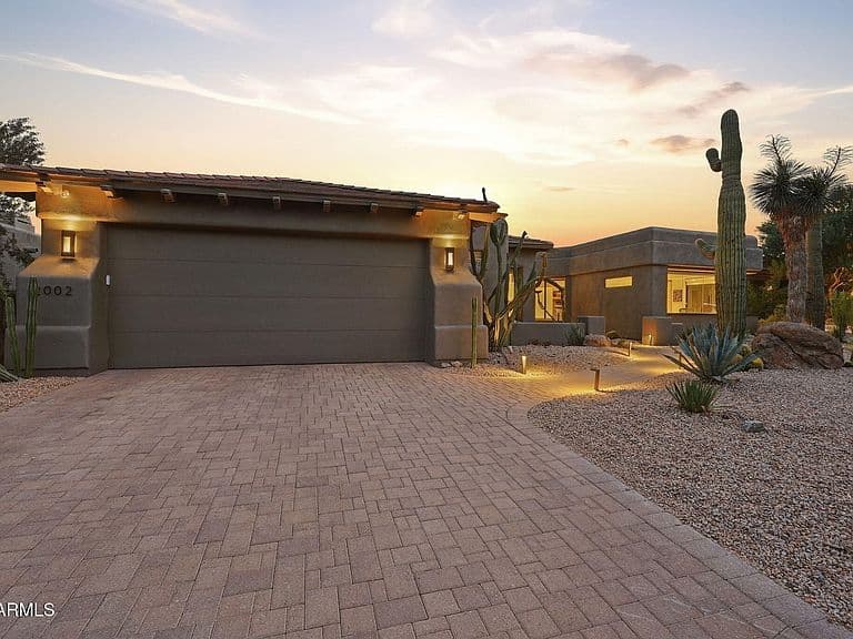 10040 E HAPPY VALLEY Road #2002 photo 4