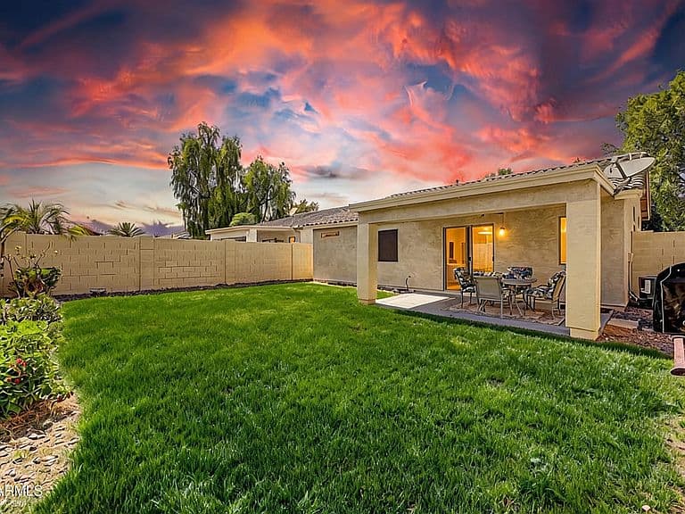 49 W NOLANA Place photo 1