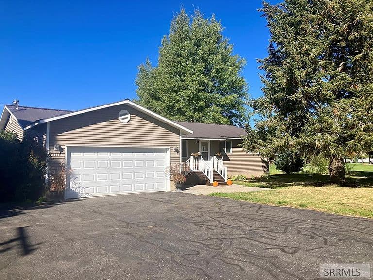 1331 N 3687 E photo 2