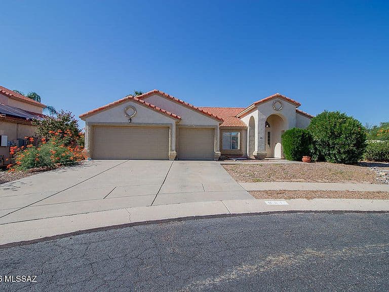 981 W Turnstone Pl photo 3