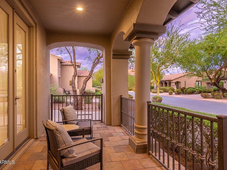 9214 E VIA DE VAQUERO Drive photo 3