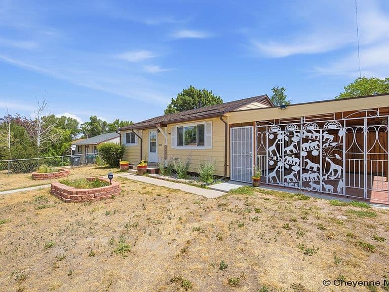 201 Stinson Ave photo 2