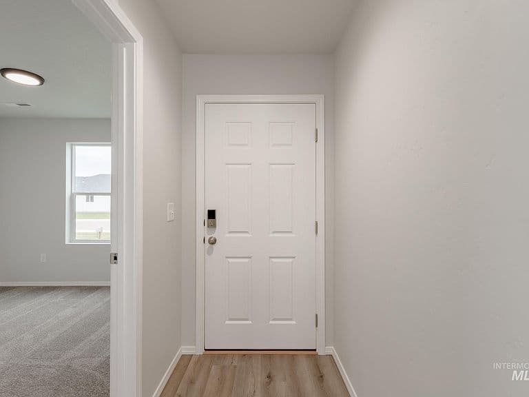 3898 W Mobeetie St photo 2