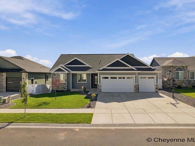 5509 Opal Dr photo 4