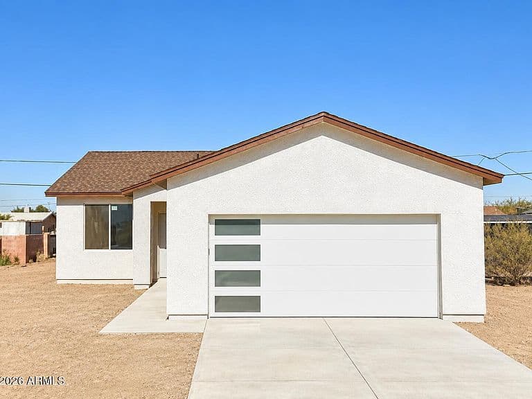 9402 W SANTA CRUZ Boulevard photo 1