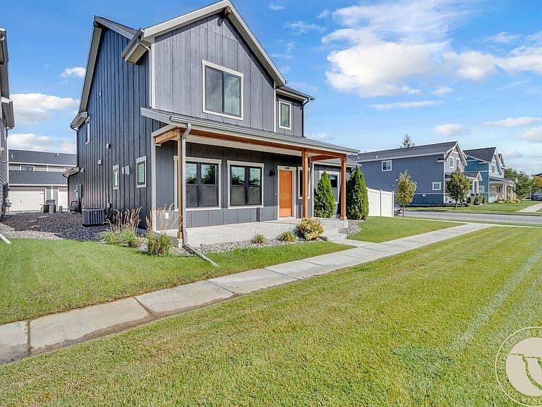 1608 Island View Dr photo 3