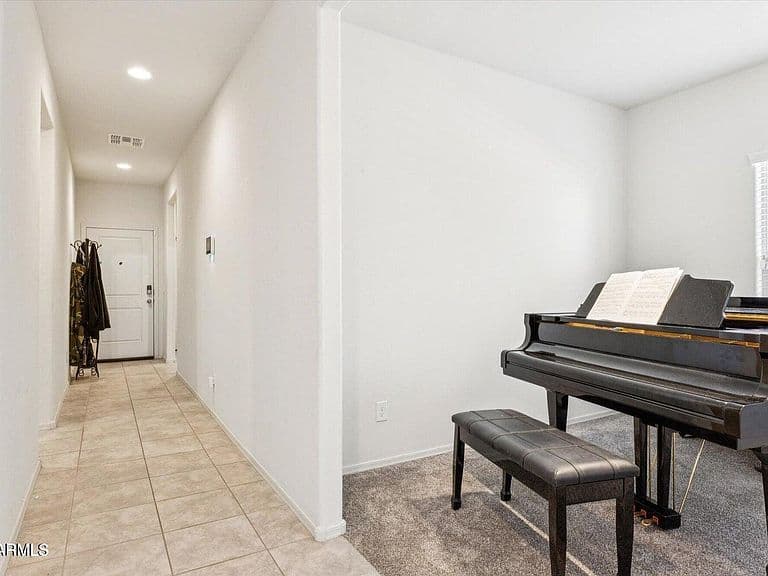 18333 N Presley Ln photo 3