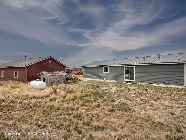 3 Longbow Ln photo 5