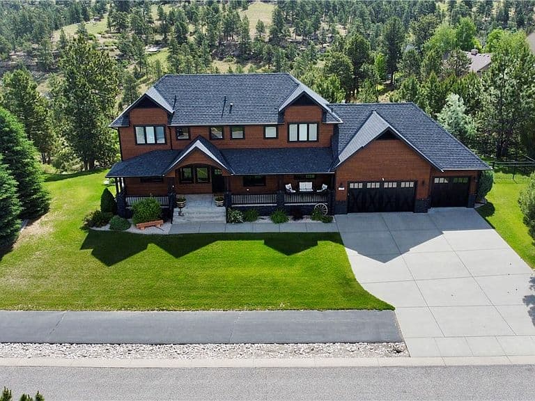 4411 Iron Horse Trl photo 3