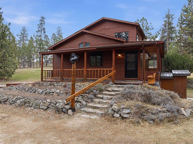 5394 Meadowlark Ln photo 1
