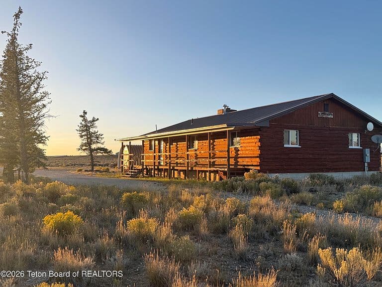 9370 Us Highway 191 photo 3