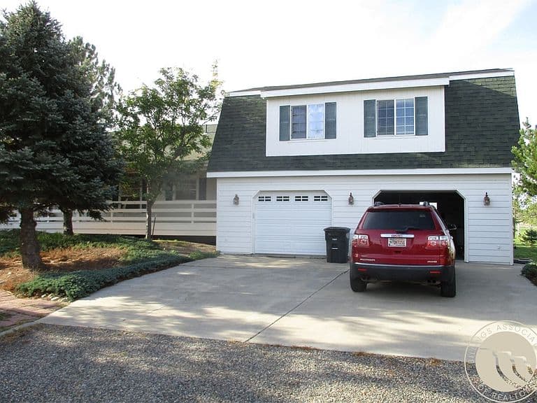 7007 Yellowstone Pl photo 2
