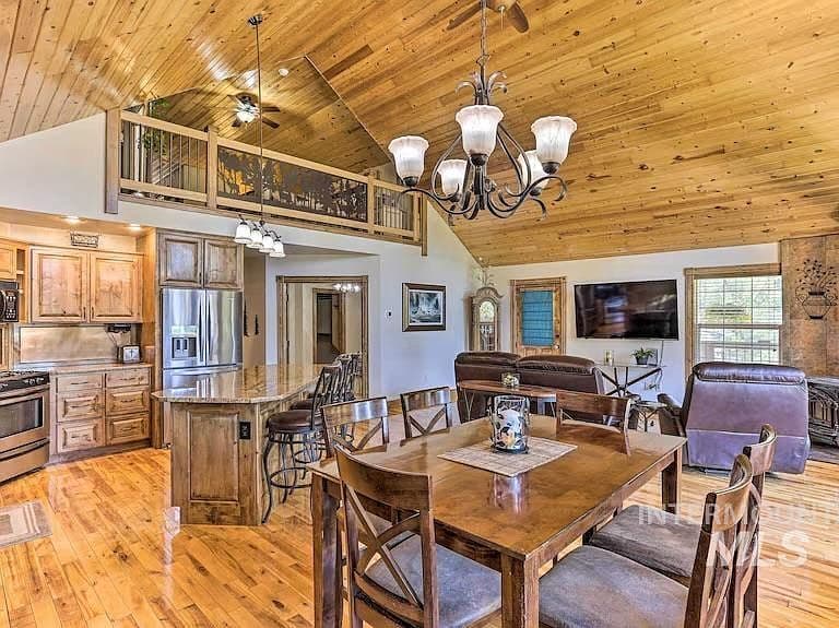 18 Shady Ln photo 1