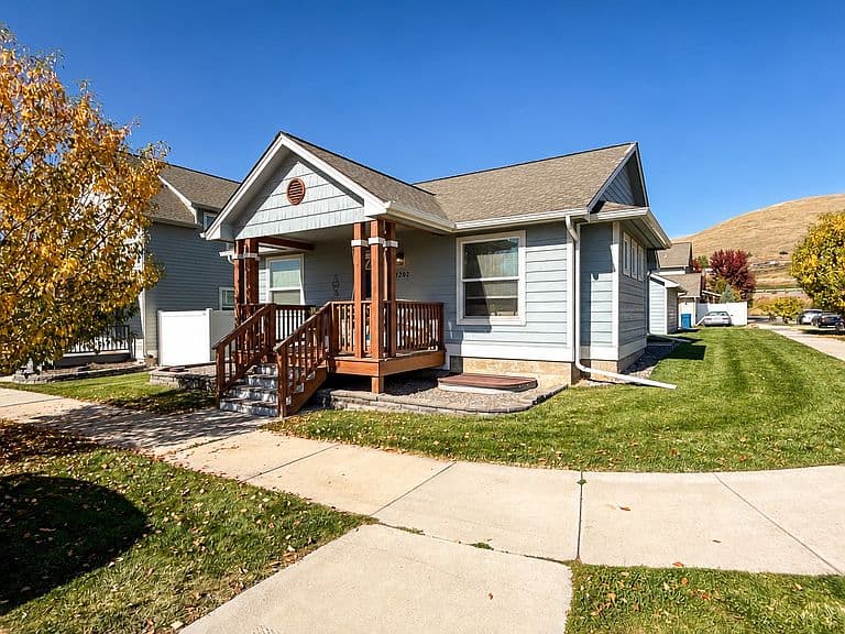 4202 Diagon Ln photo 1