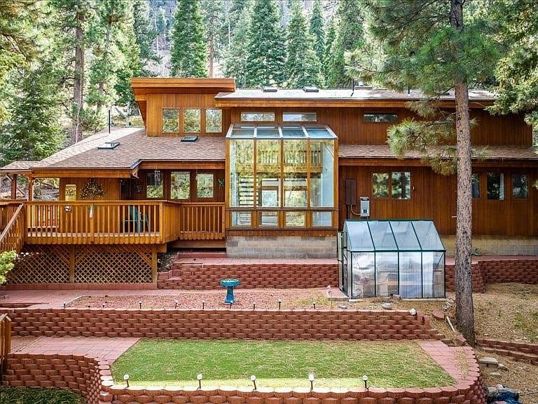 4095 Tyrol Way photo 3