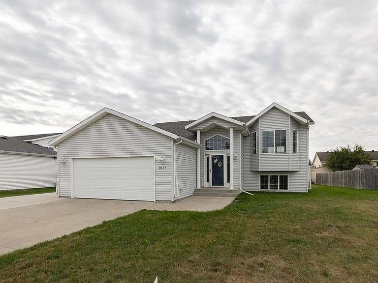1017 Westport Pkwy photo 4