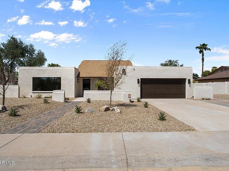 5024 E LE MARCHE Avenue photo 2