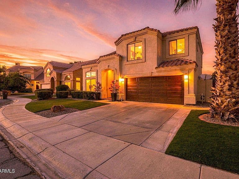2094 W PENINSULA Circle photo 5