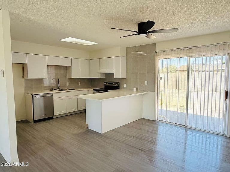 4244 W ENCANTO Boulevard photo 3