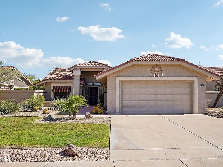 13318 W LA TERRAZA Drive photo 3