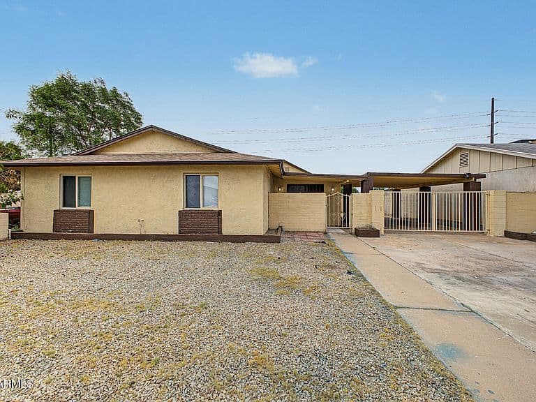 4630 E SOUTHERN Avenue photo 1