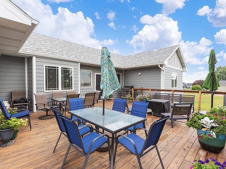 2358 Wildhorse Dr photo 5