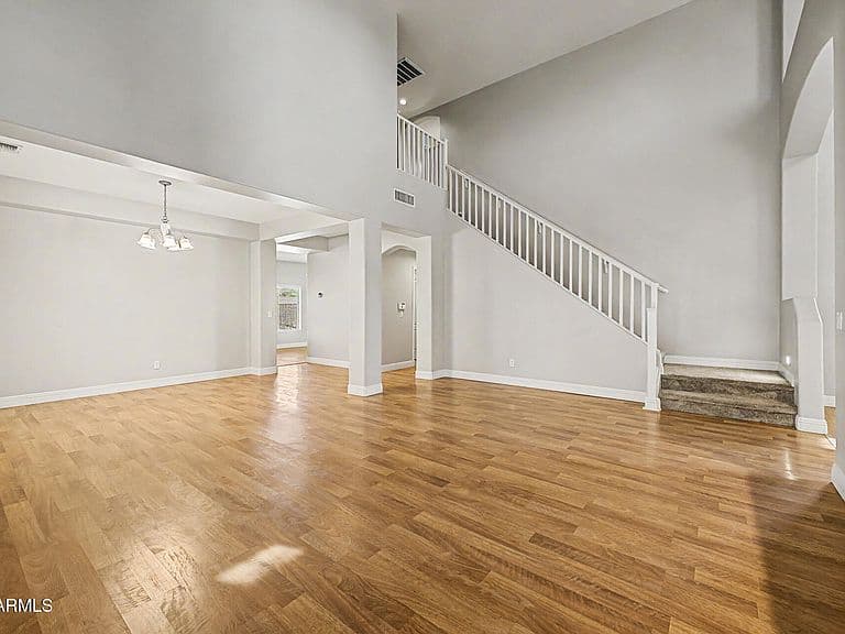 6657 S GARNET Way photo 5