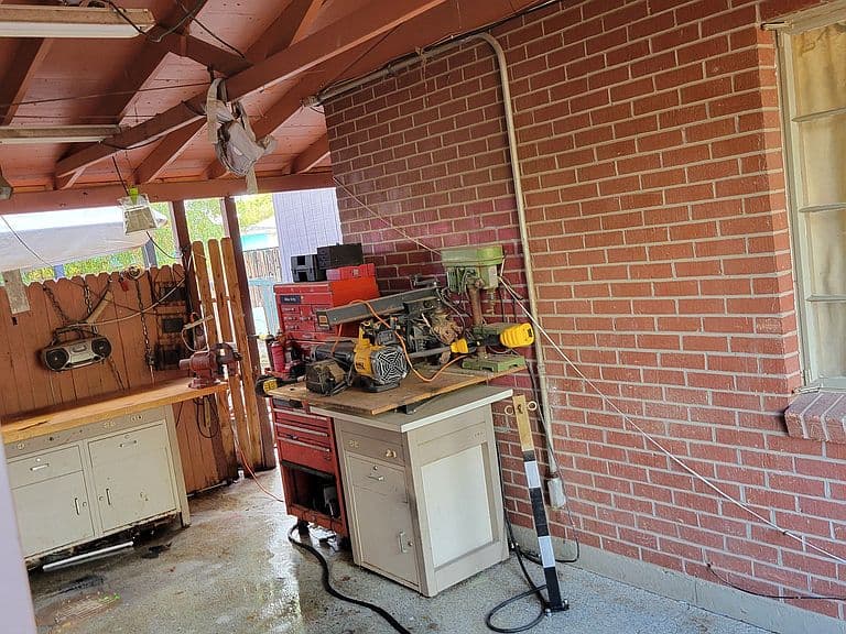 64 N Hunt Dr E photo 2