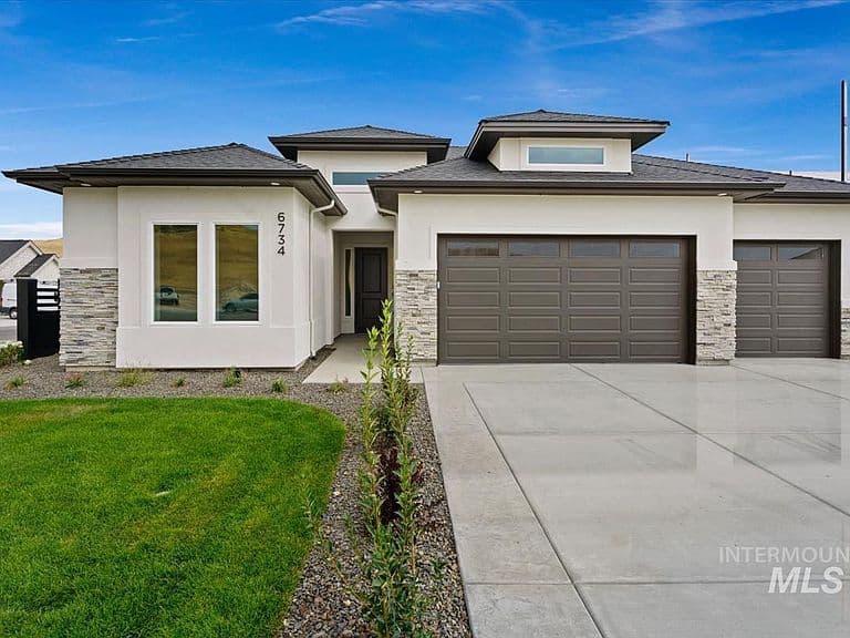 6734 W Sollas Dr photo 1