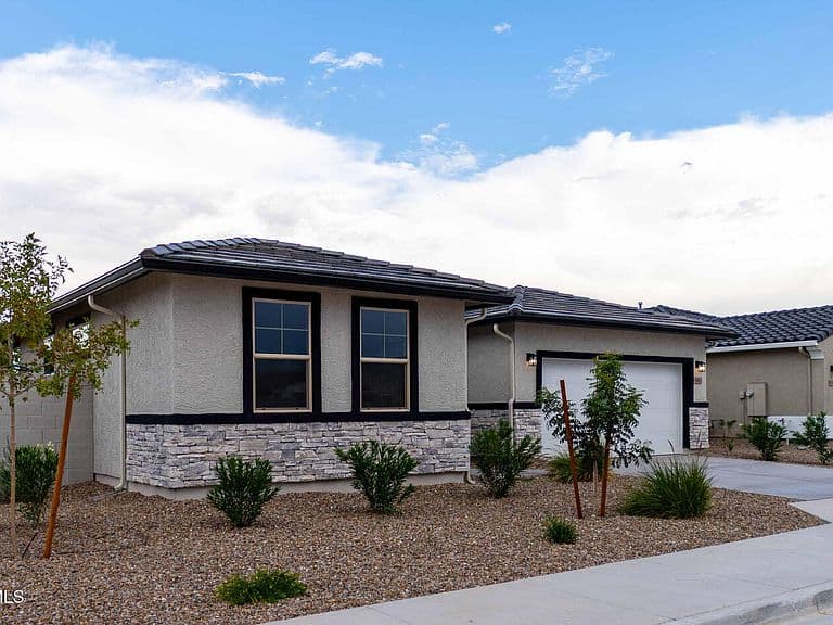 18803 N AVELINO Drive photo 2