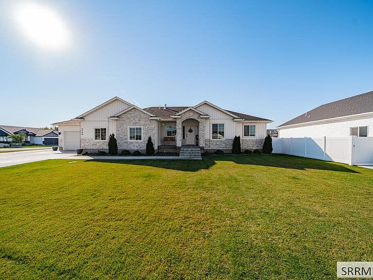 3700 E Koda Way photo 3