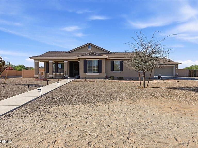 3760 W ROBERTS Road photo 1