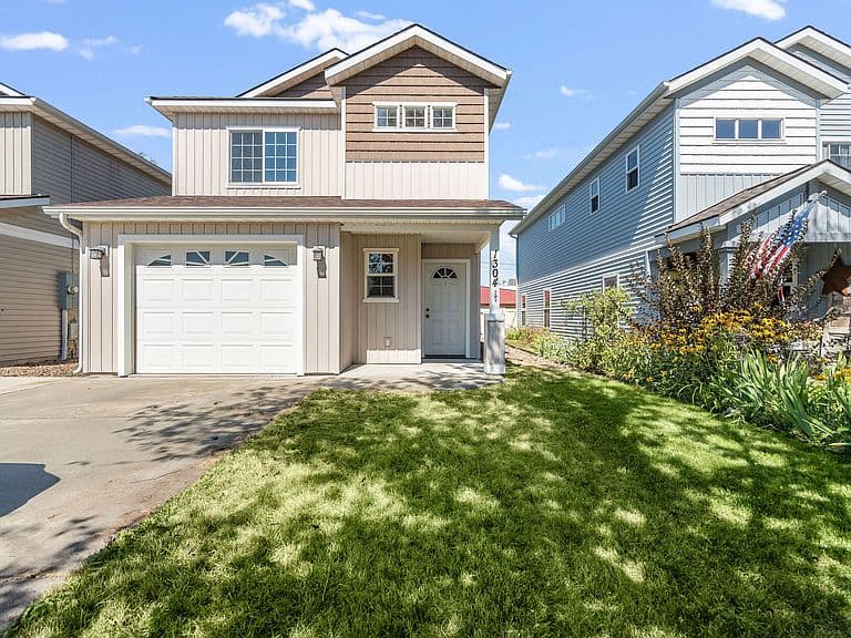1304 Wildcat Dr photo 1