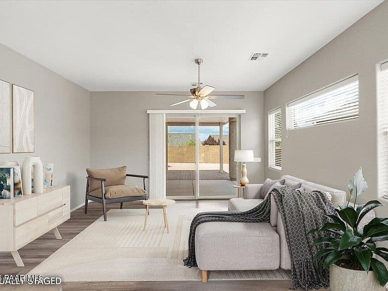 6178 E Livingston Loop photo 5