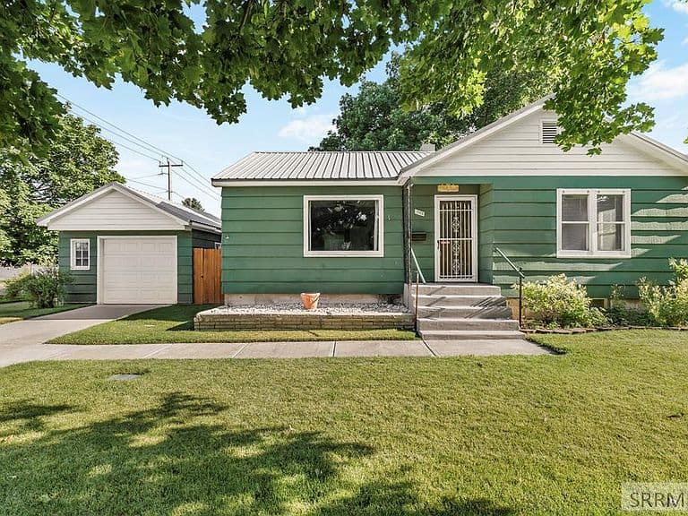 1502 Claire View Ln photo 1