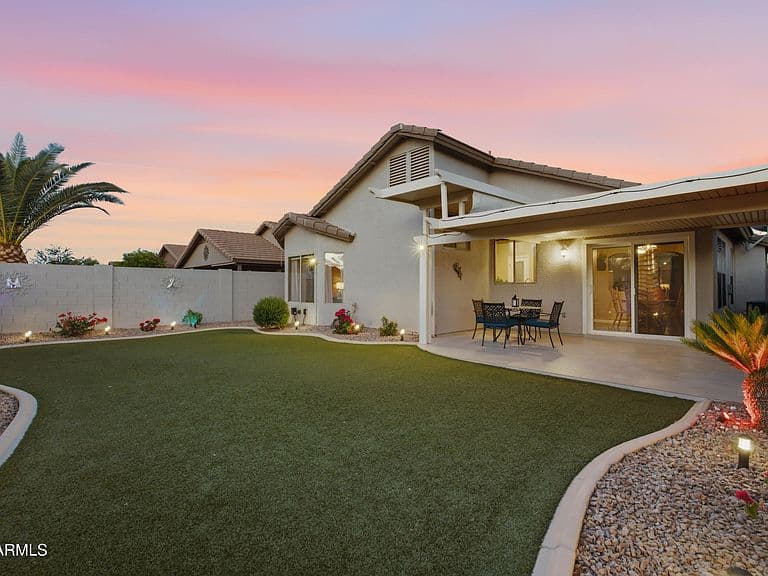 4 E MAYFIELD Drive photo 2