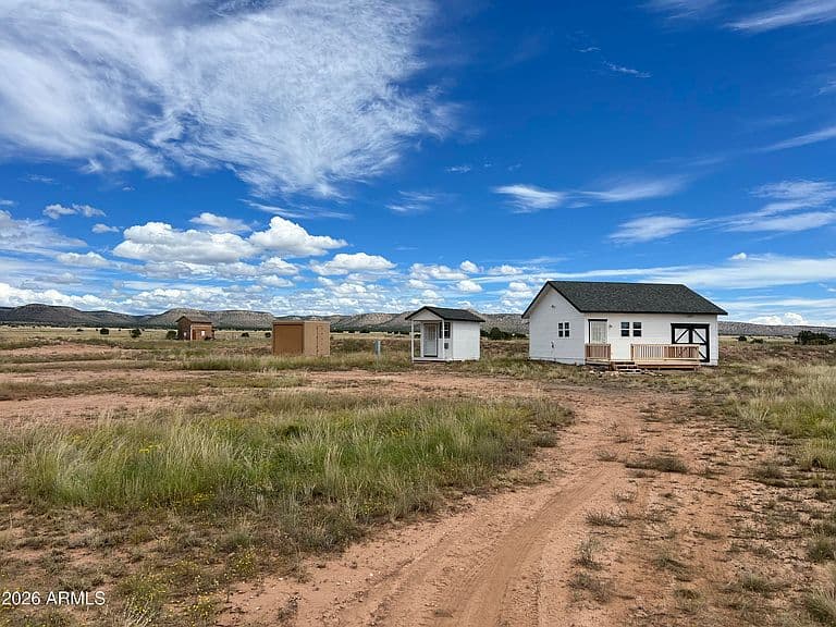 3434 W MALAPAI Road photo 2