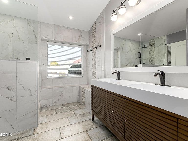 4148 E Amarillo Dr photo 2