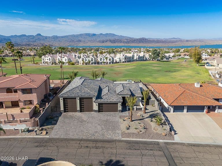 2540 Plaza Hermosa photo 4