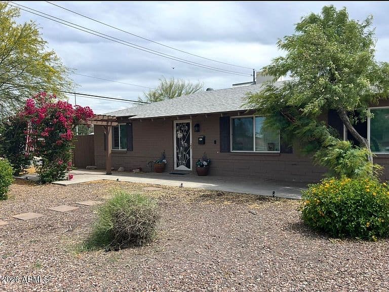 2301 W CHEERY LYNN Road photo 1