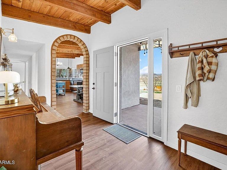 13505 E RINDONE Lane photo 4
